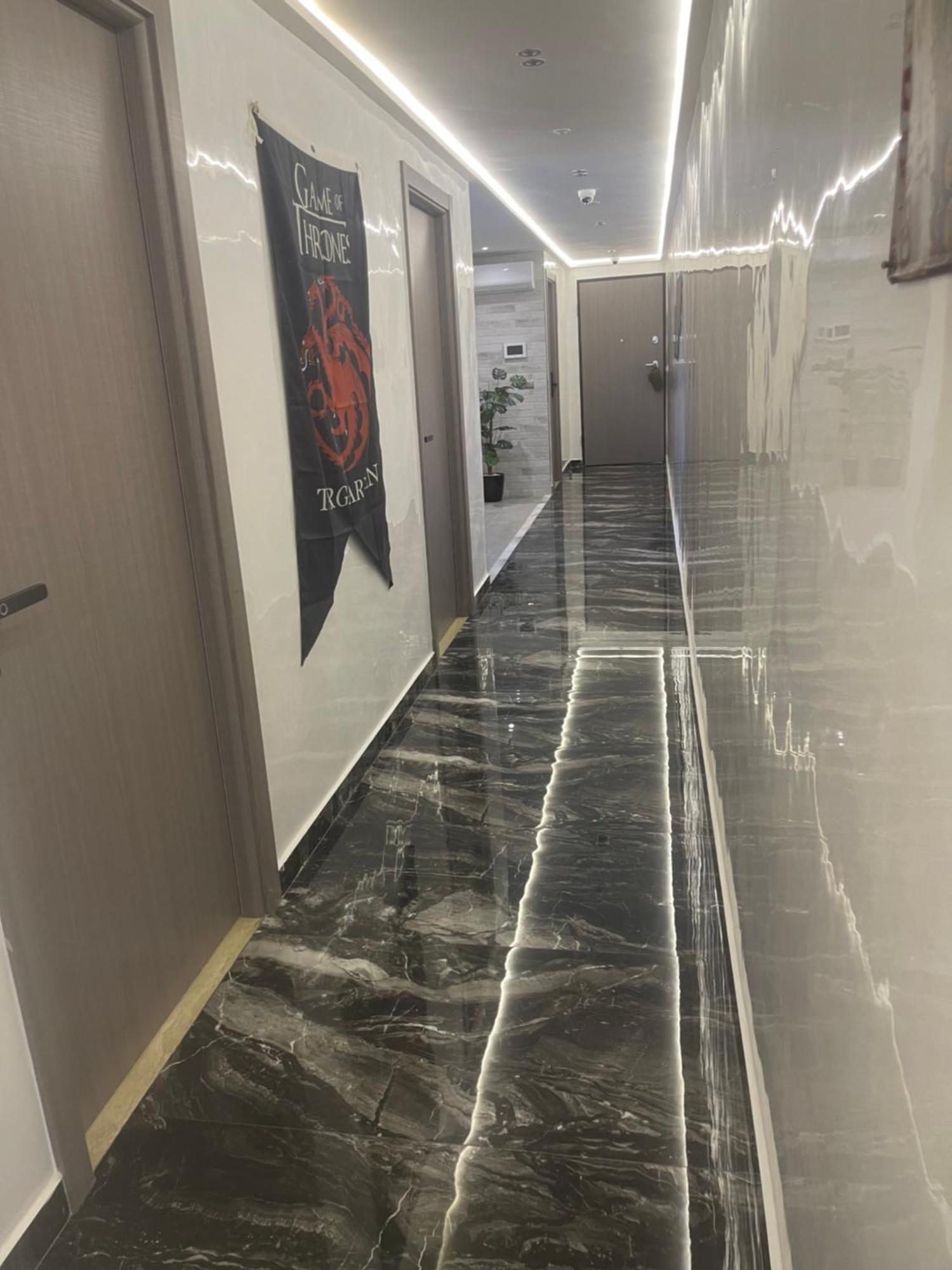 Anni Guesthouse Hostel マルティル エクステリア 写真